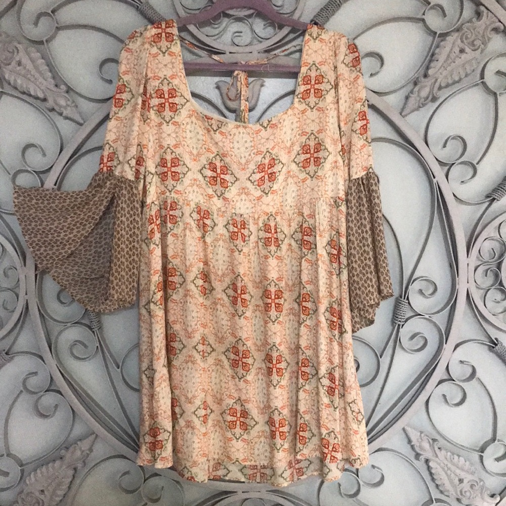 Boutique top size L